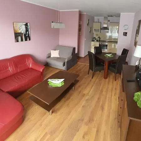 Aquarius-aqua Apartment